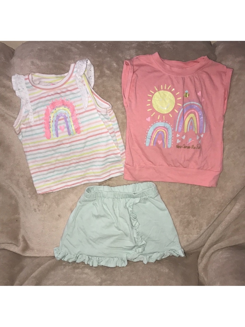 Freestyle 3T Girls Coral Rainbow Graphic Tee and Pastel Skirt Set